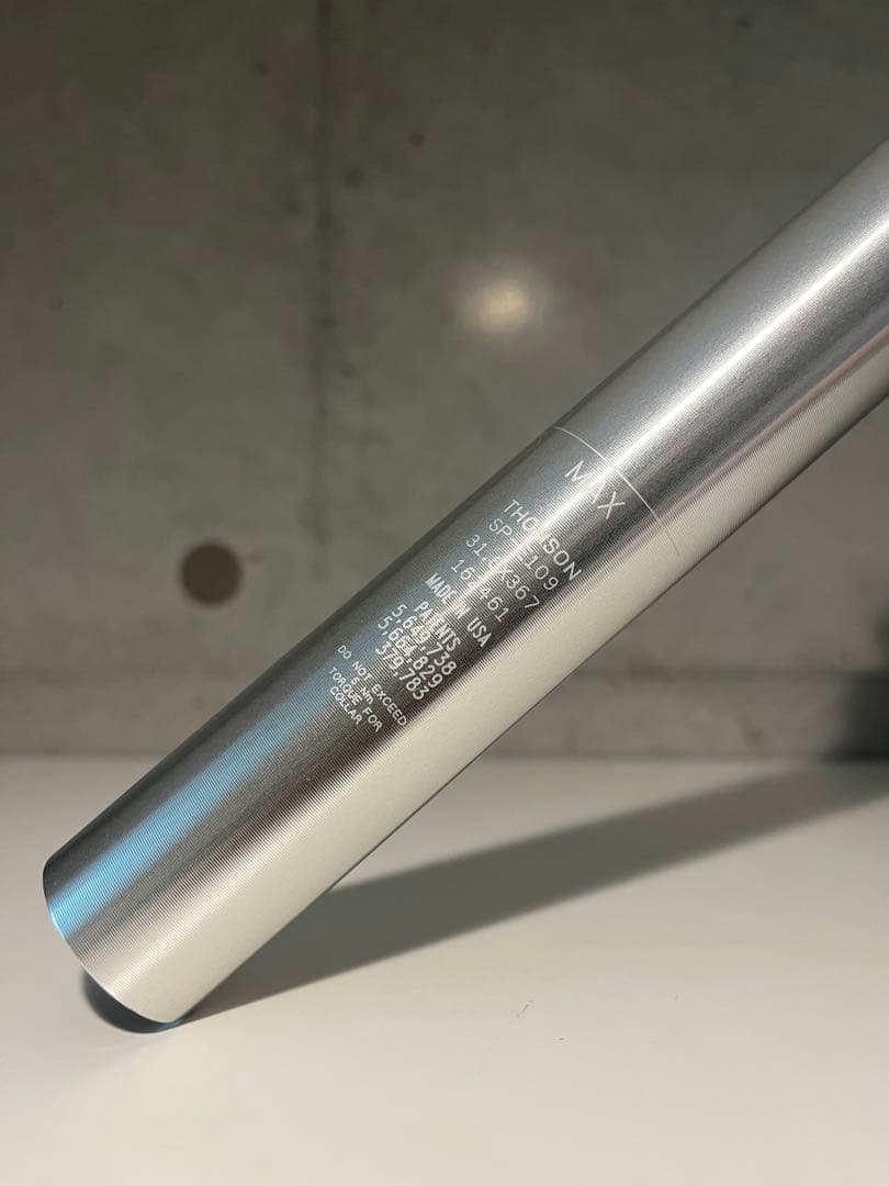 パーツ THOMSON ELITE SEATPOST Straight 31.6mm