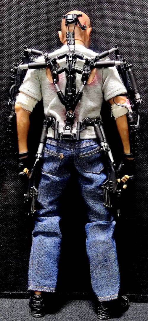 ホットトイズ エリジウム マットデイモン 1/6