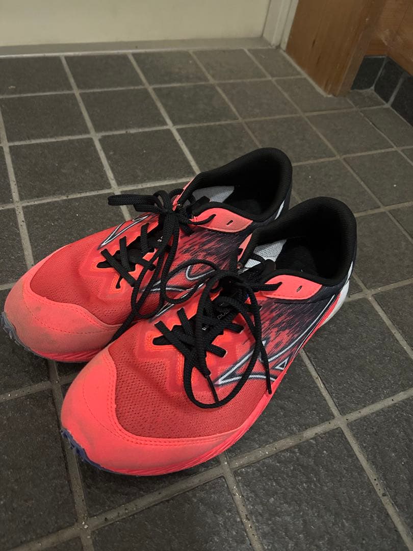 ミズノウェーブデュエル4 27.0cm 赤