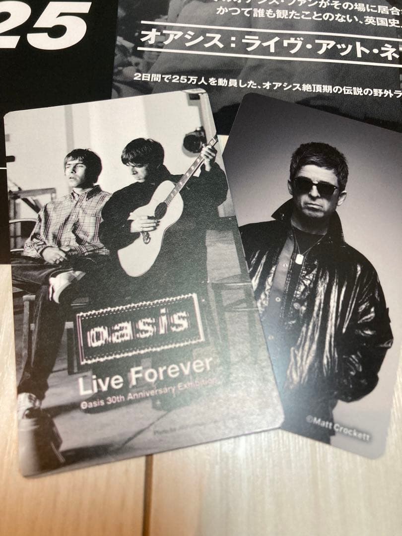 【未開封】oasis 30th 特別展／Tシャツ2種／L ／新品・おまけ付