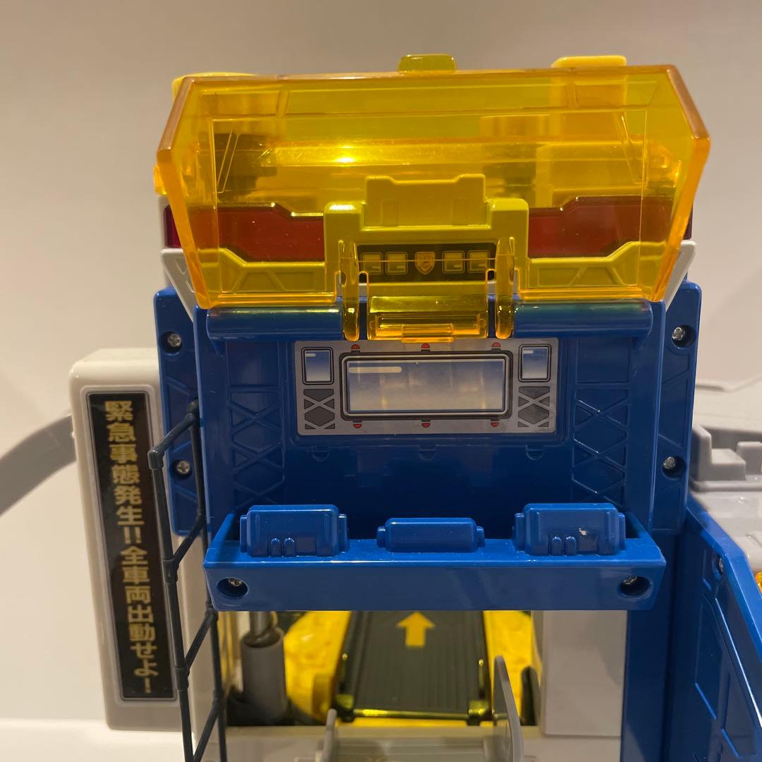 トミカ ハイパーブルーポリス ステーション 動作確認済み 美品