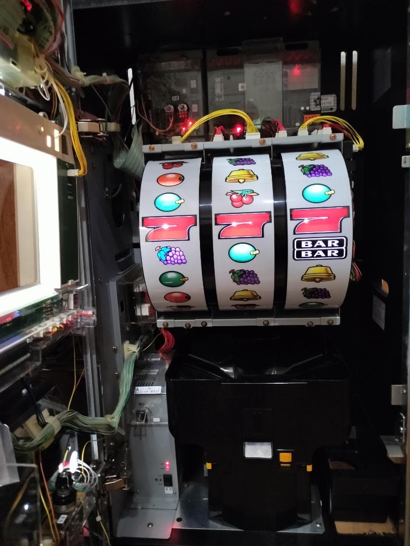 【パチスロ実機】エマ★ニューペガサスブラック【不要機付】