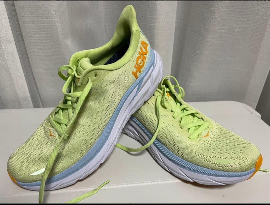 新品 HOKAクリフトン8 26cm