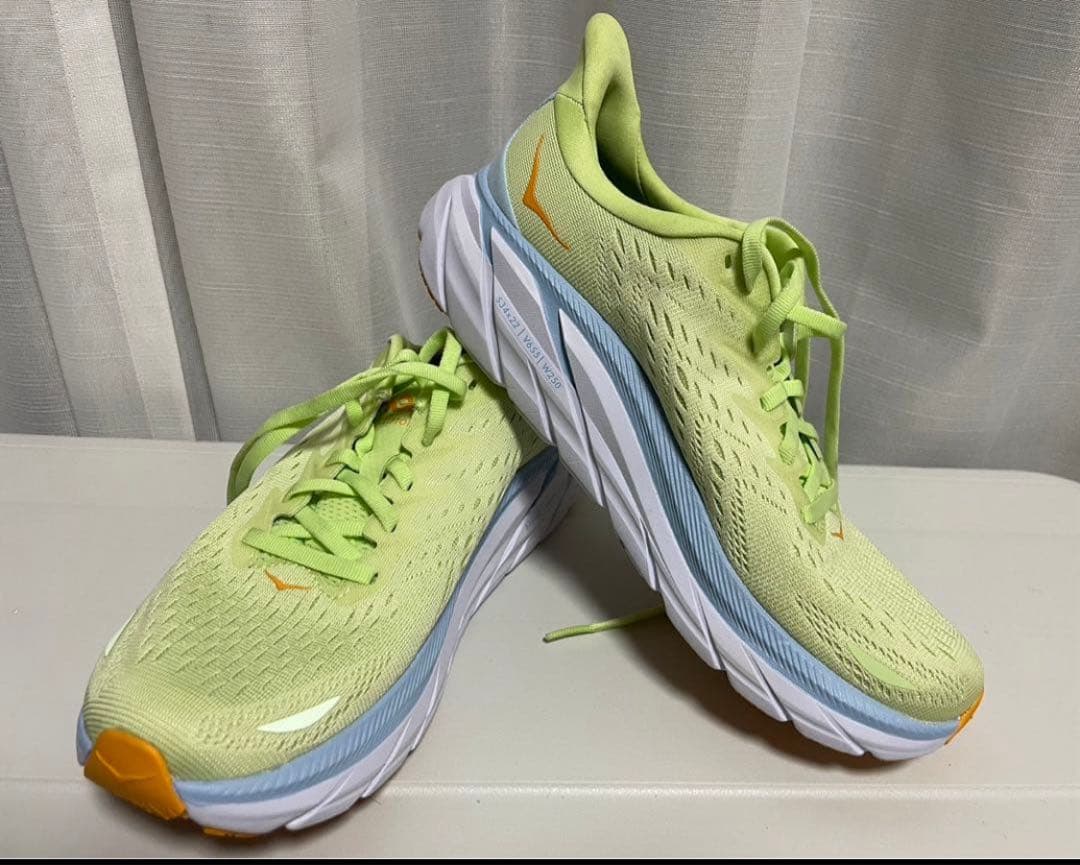 新品 HOKAクリフトン8 26cm