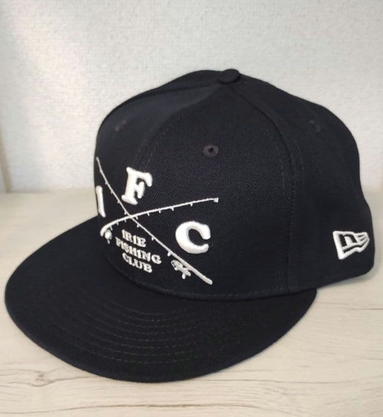 アイリーフィッシングクラブ　NEW ERA キャップ　ネイビー