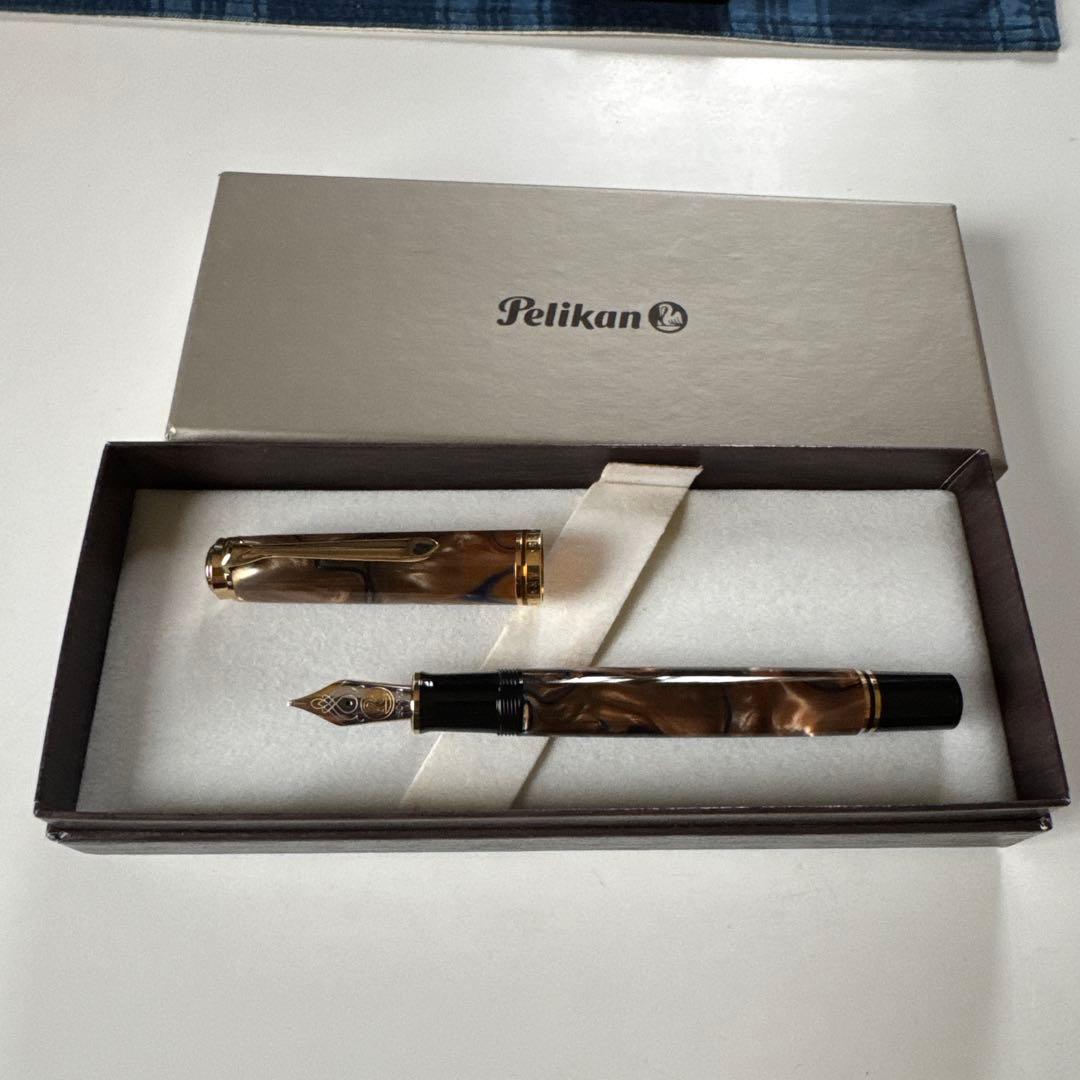 ペリカン スーベレーン M800 万年筆　グランプラス Ｍニブ 中字