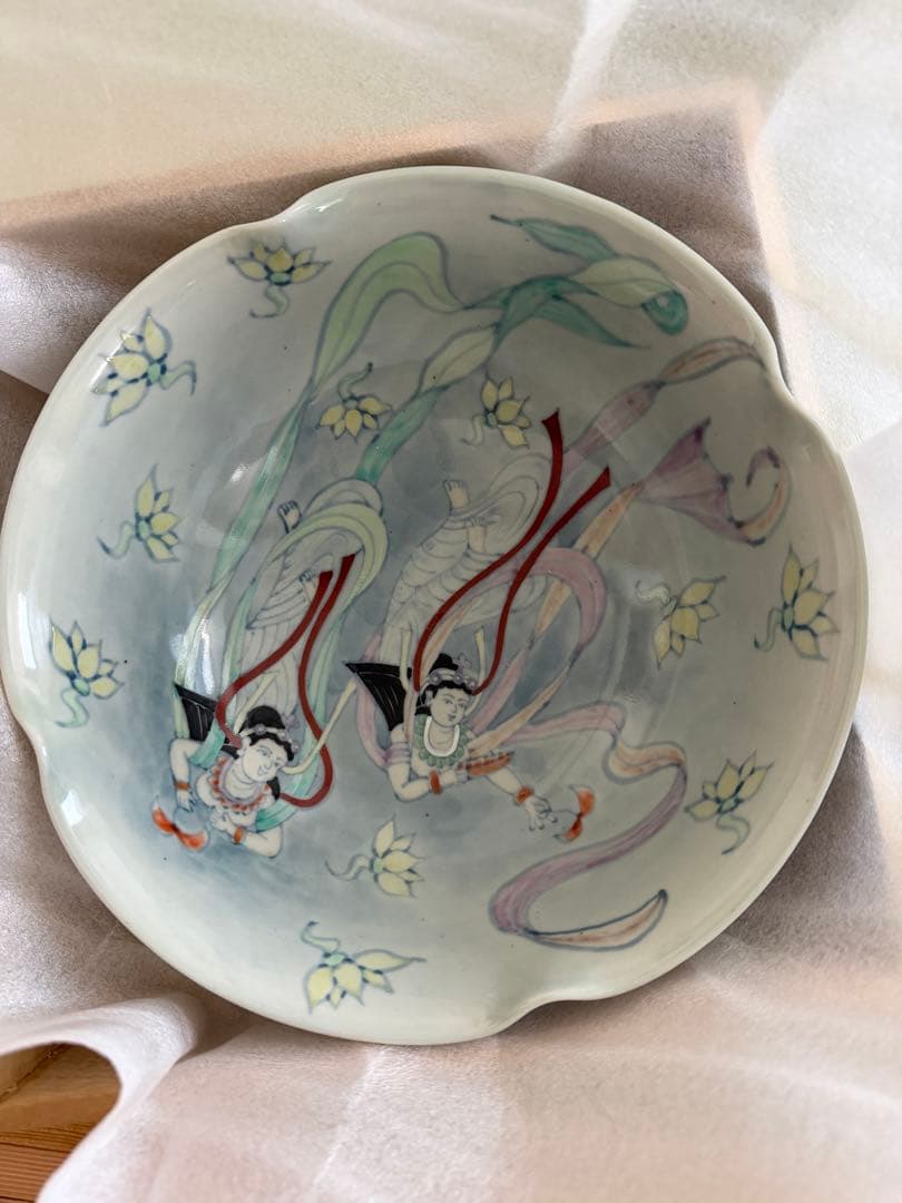 佐藤走波　はち　有田焼