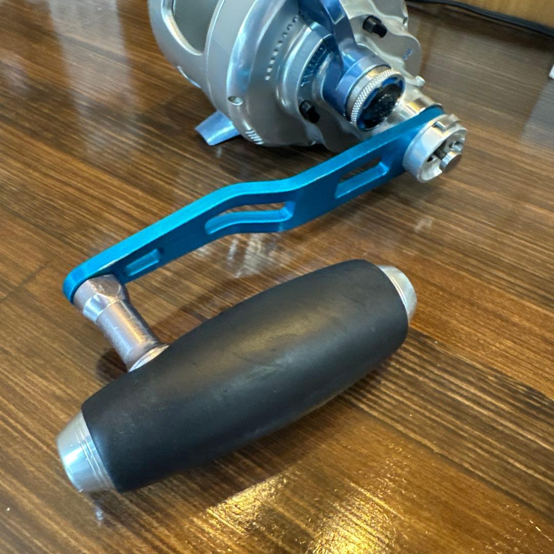 【美品】アキュレート BX2-600N 2スピード　ジギング用