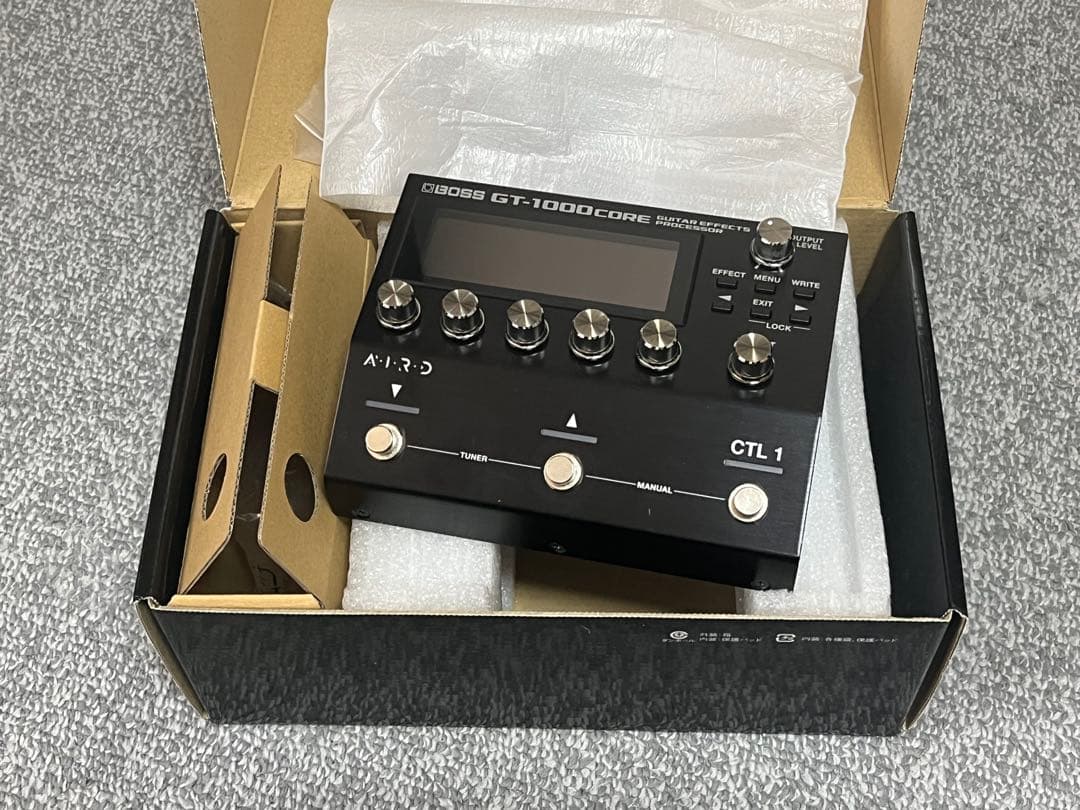 BOSS GT-1000CORE ギターマルチエフェクター