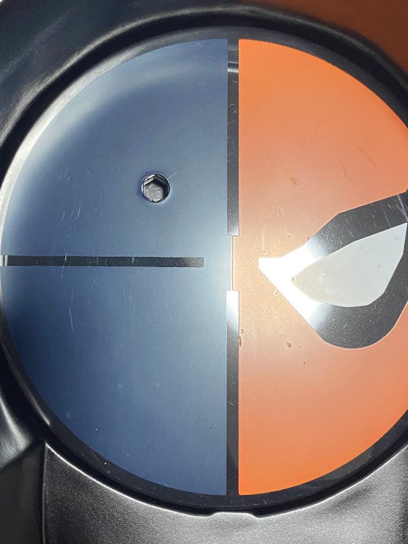 mezco バットマン デスストローク