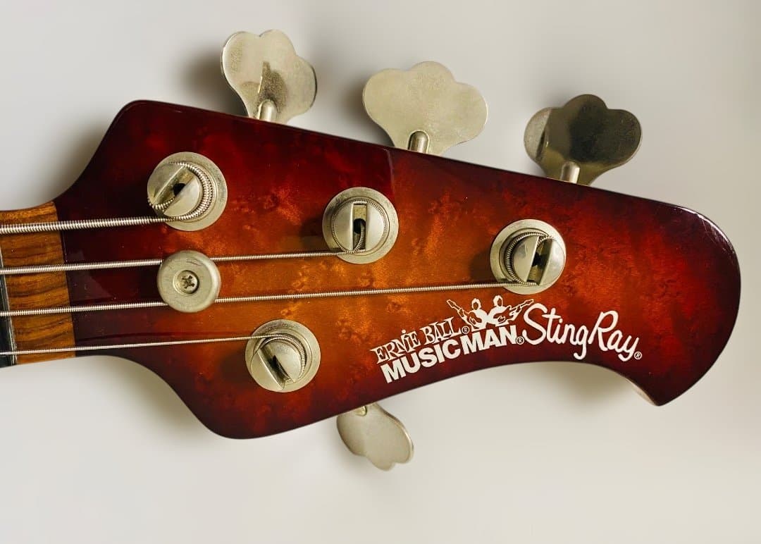 ベース MUSICMAN STINGRAY LIMITED EDITION 2012