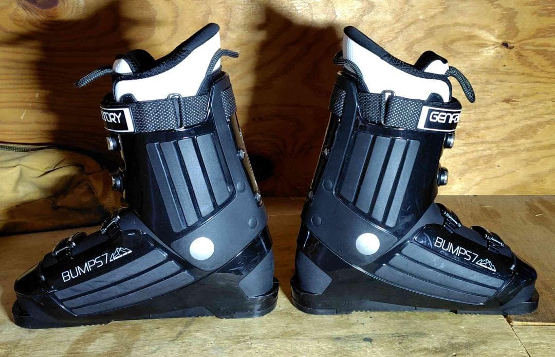GENFACTORY スキーブーツ＜2022/2023＞ BUMPS7 値下げ
