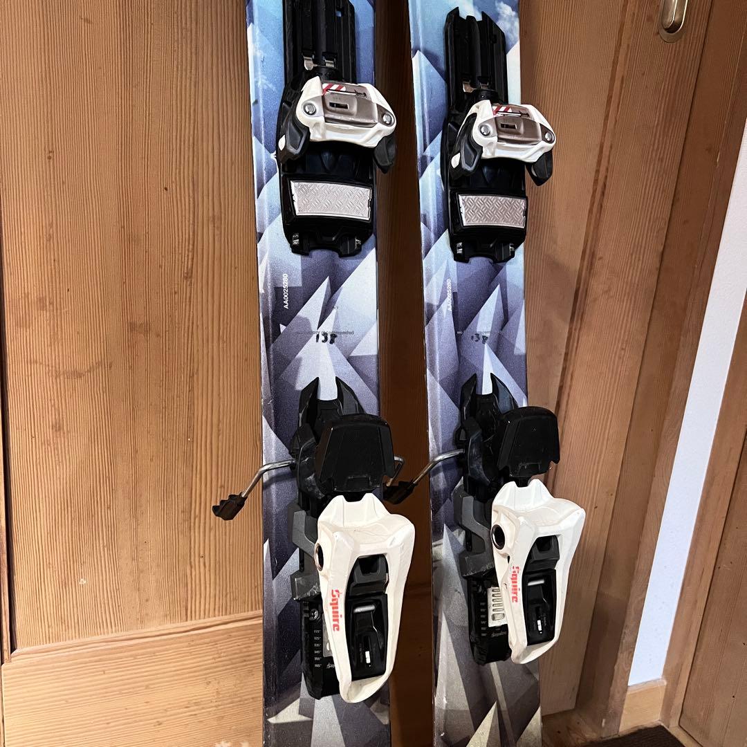 armada tantrum 138cm パウダー　ファットスキー