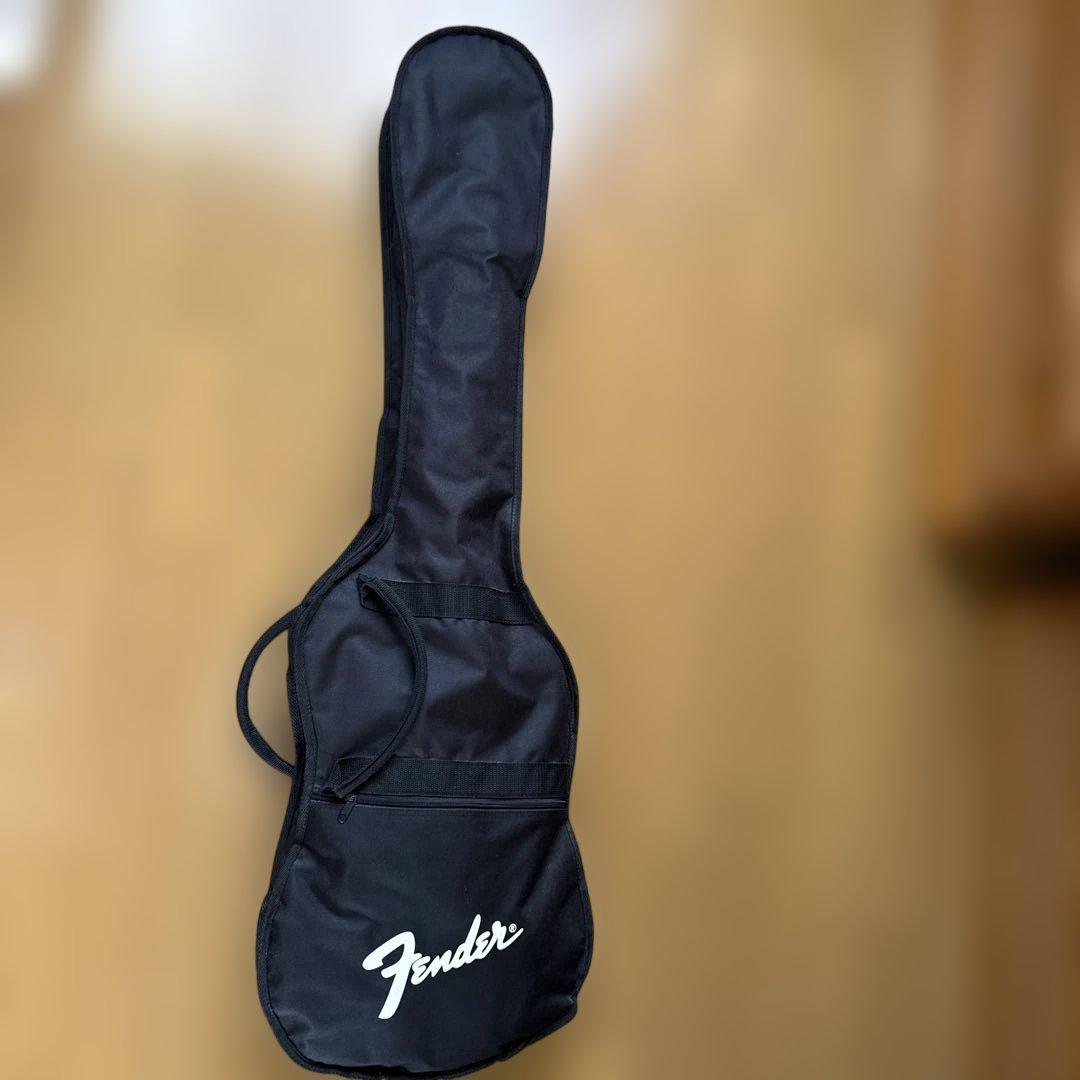 フェンダー　ムスタング　エレキベース