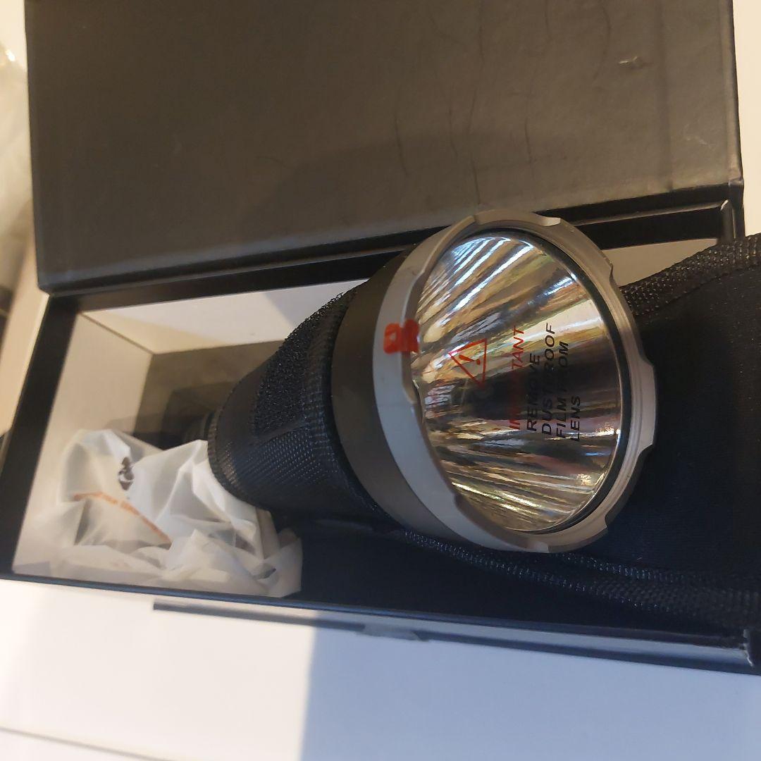 ACEBEAM T27 強力スルーライト 1180メートル　6000Ｋ　生産終了