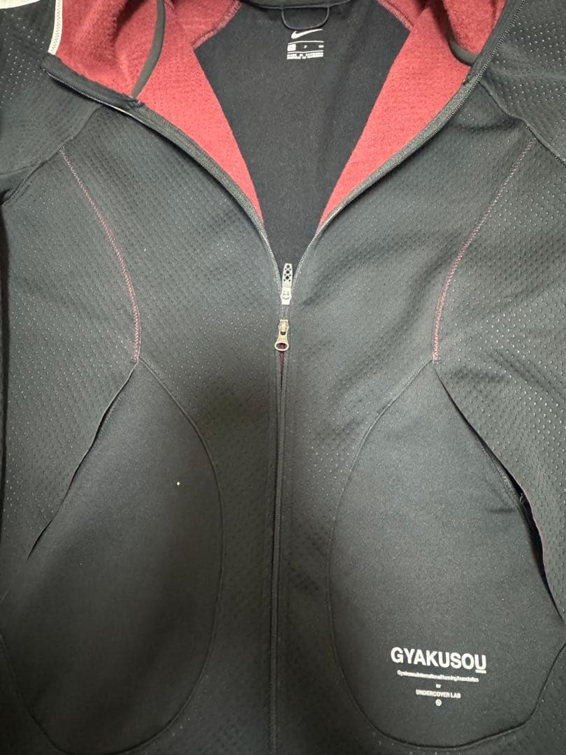 GYAKUSOU ランニングジャケット