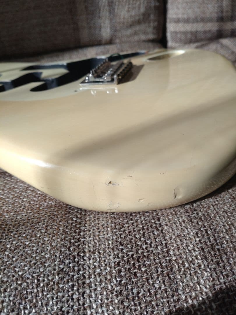 フェルナンデス　fst60j エレキギター