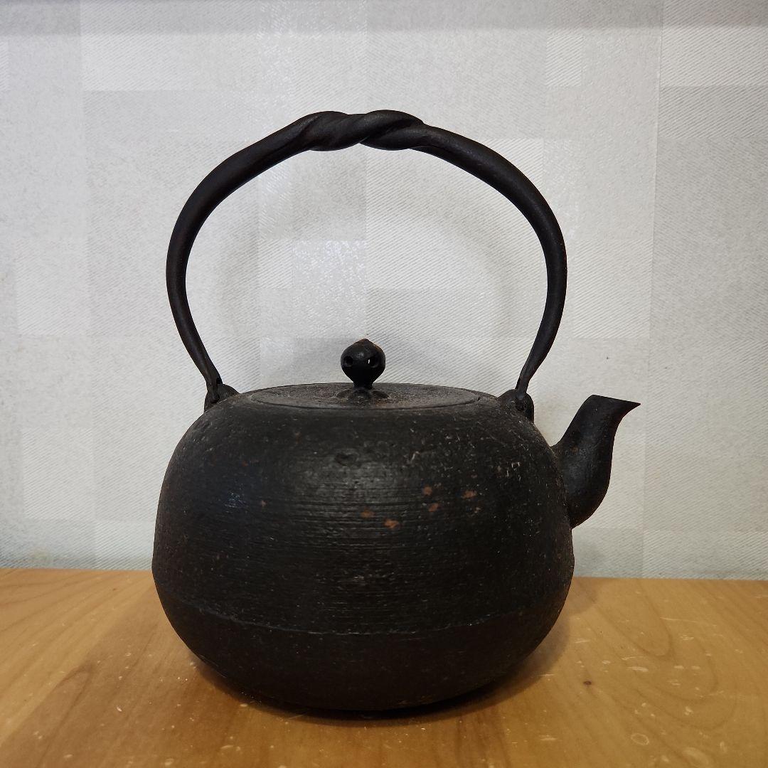 鉄瓶 銘不詳 南部系風 古道具 やかん 鋳鉄 ケトル 茶道具