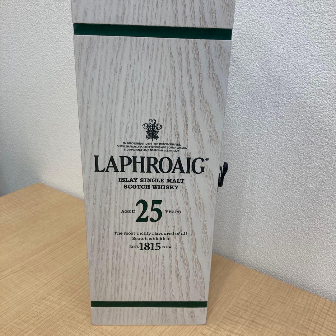 ラフロイグ25年　カスクストレングス