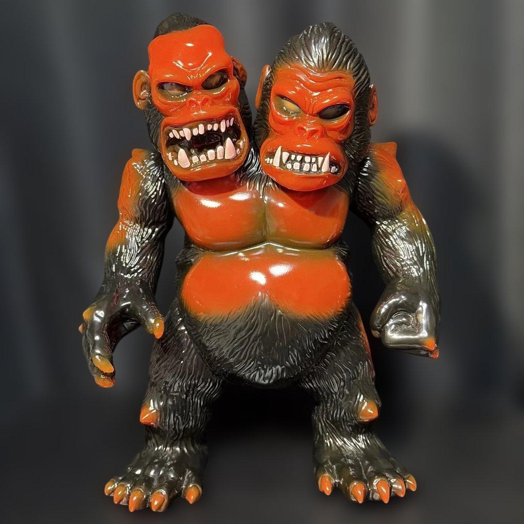 ゴリラ獣 赤色 クリア ソフビ