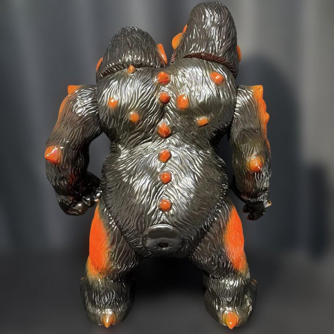 ゴリラ獣 赤色 クリア ソフビ