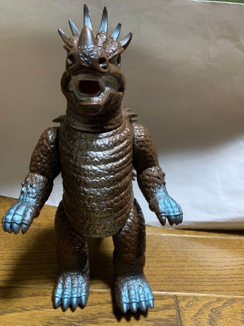 ちょい昔のブルマァク　アンギラス