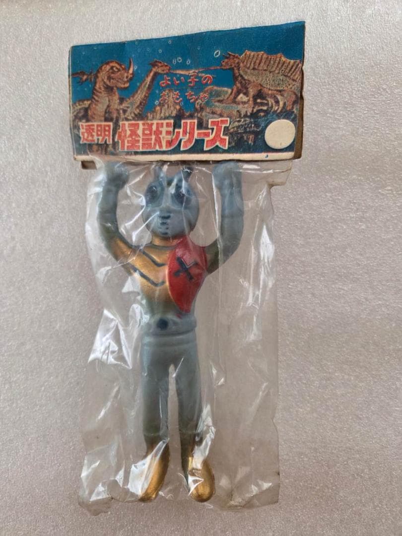 t*o様 激レア　未開封　仮面ライダーソフビ　パチ　無版権