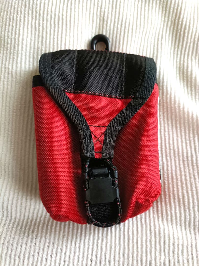 【ブリーフィング】レーザー距離計ケース マグネット　ゴルフスコープ