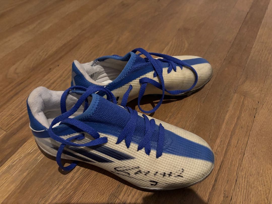 イニエスタサイン入り！！サッカー スパイク&トレシュー　青白　21cm 2足