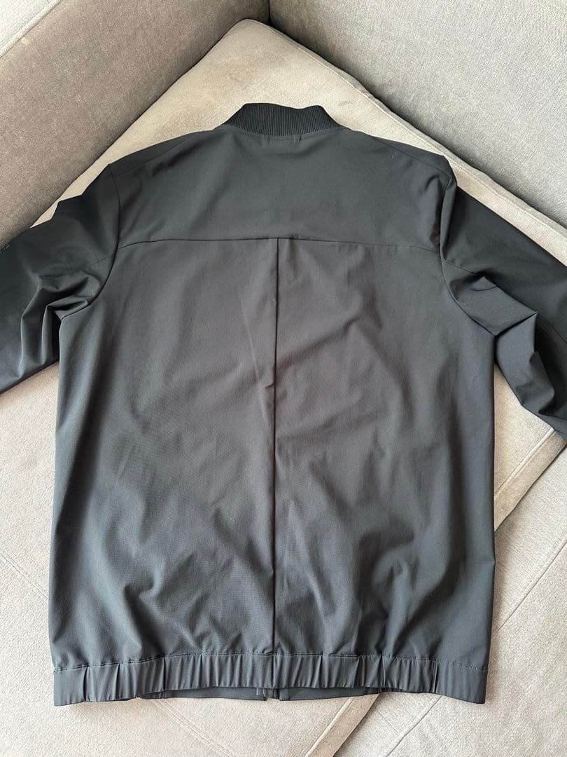 美品【デサントゴルフ】メンズ フルジップボンバージャケット