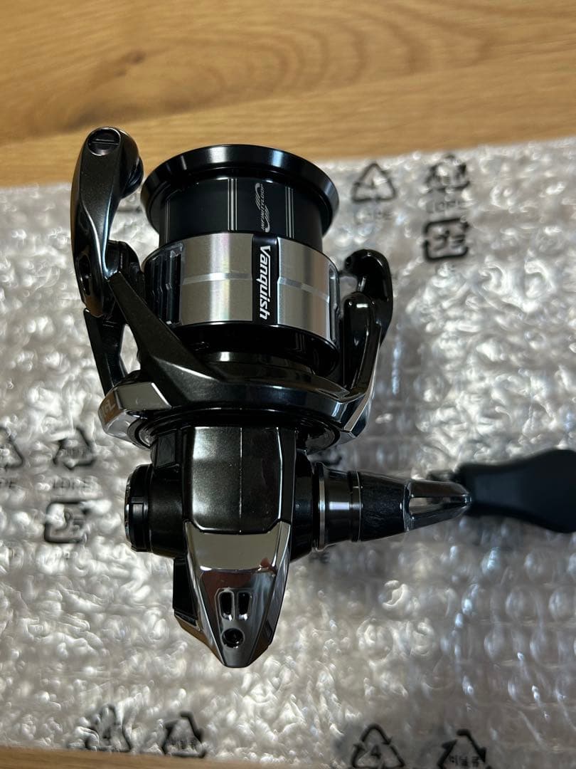 シマノ　22ヴァンキッシュC2500S 未使用品