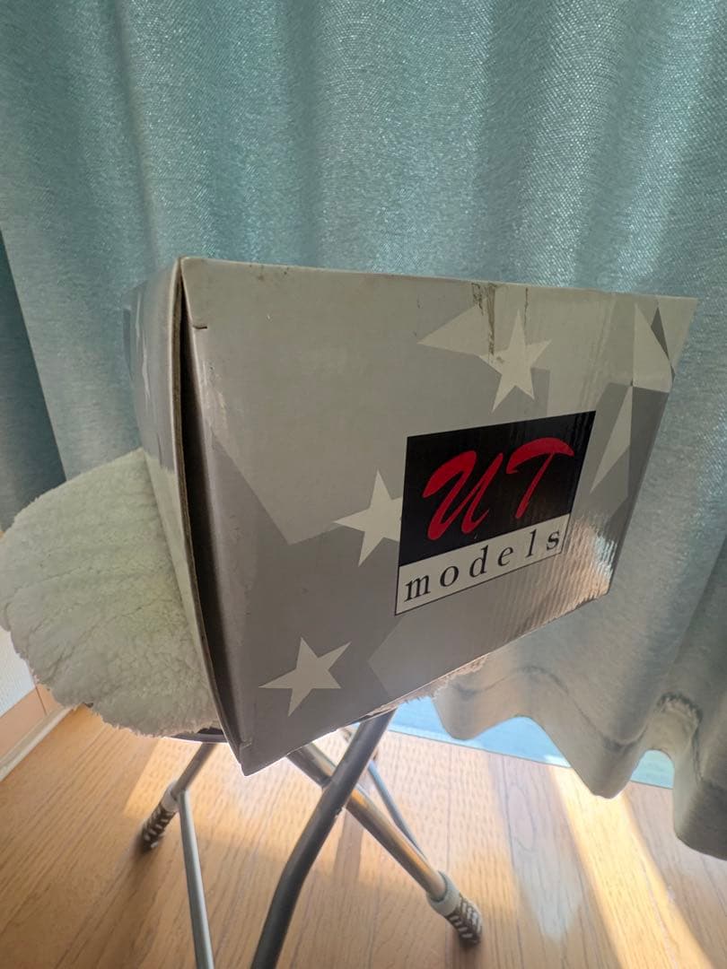 UT models 1/18 シボレー カプリス NYC タクシー 未開封