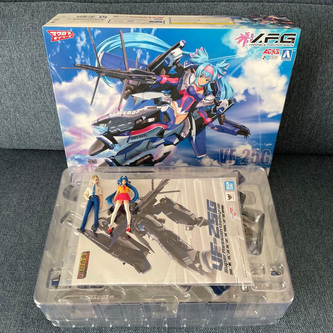 DX超合金VF-25Gスーパーメサイアバルキリー　ミハエル/クラン•クラン