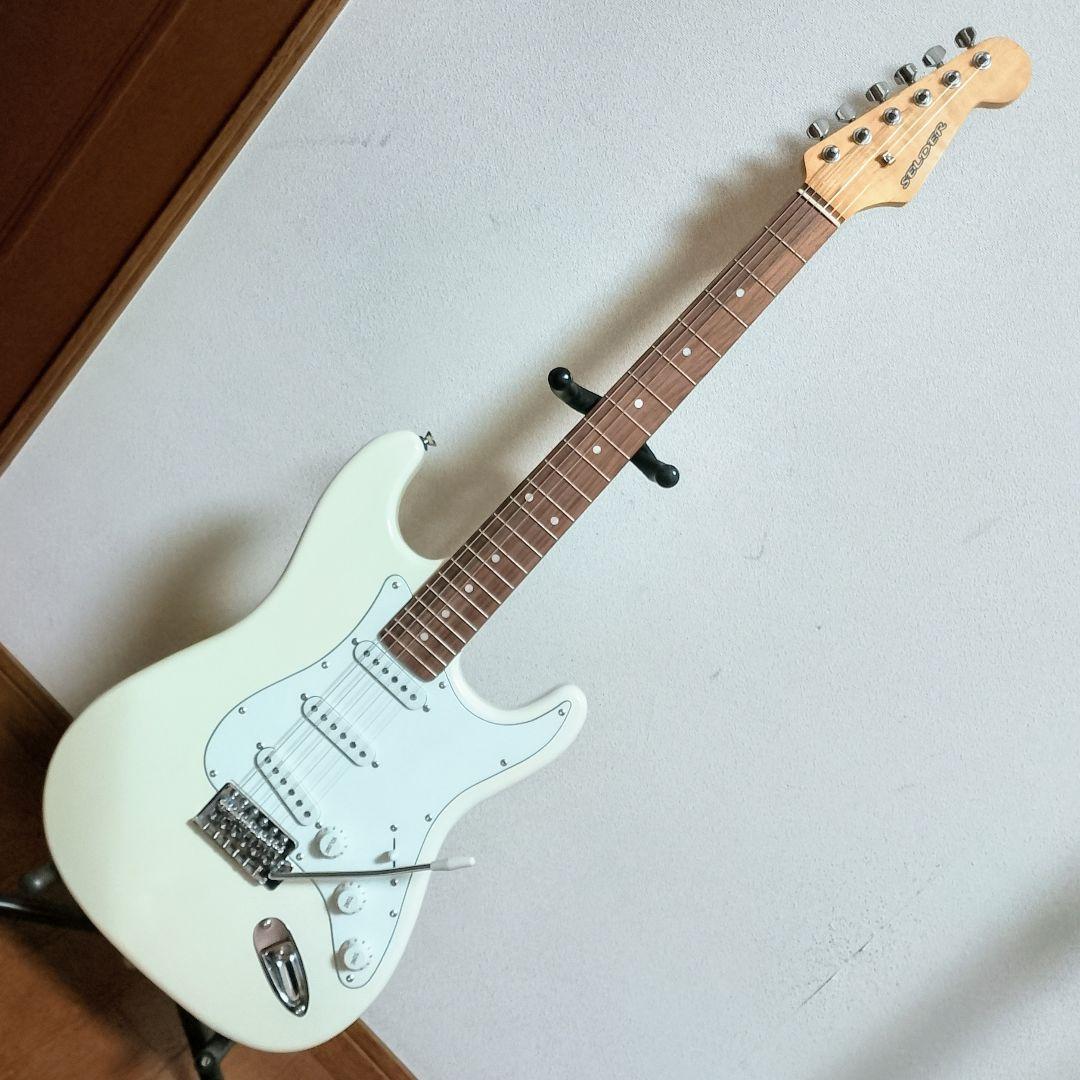 SELDER　ストラトキャスタータイプ　エレキギター