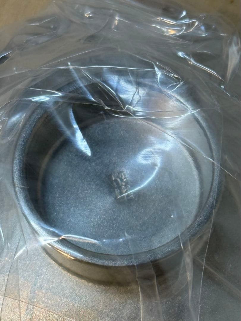 錫製三ツ重盃と黒塗の盃台のセット