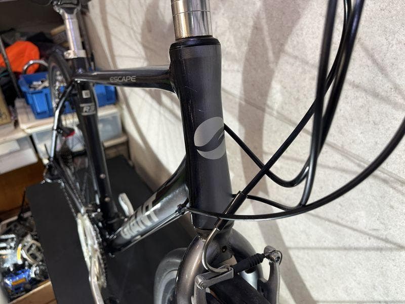 GIANT ESCAPE R3 クロスバイク sizeM　2017年