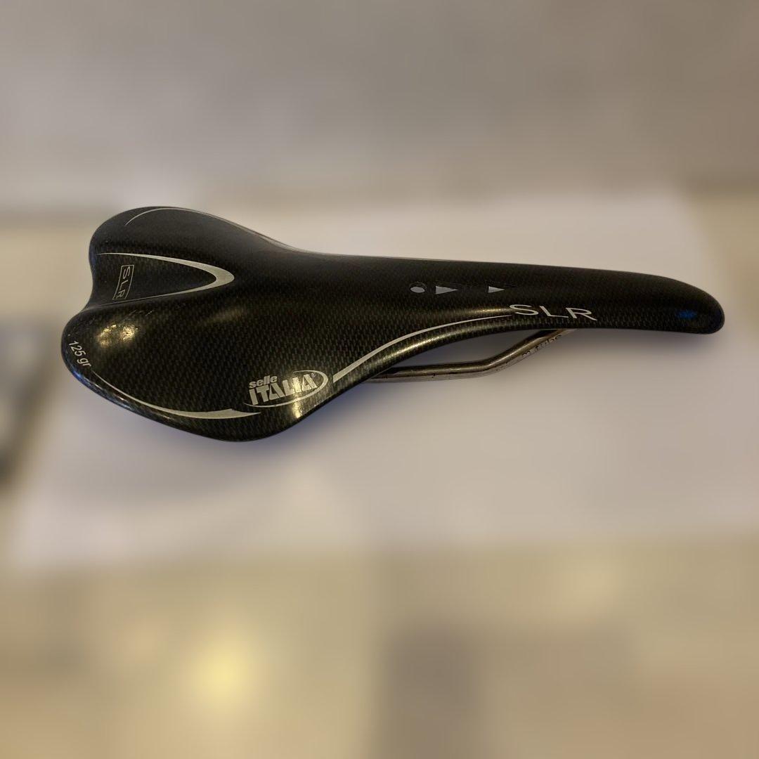 セライタリアSLRカーボンサドル