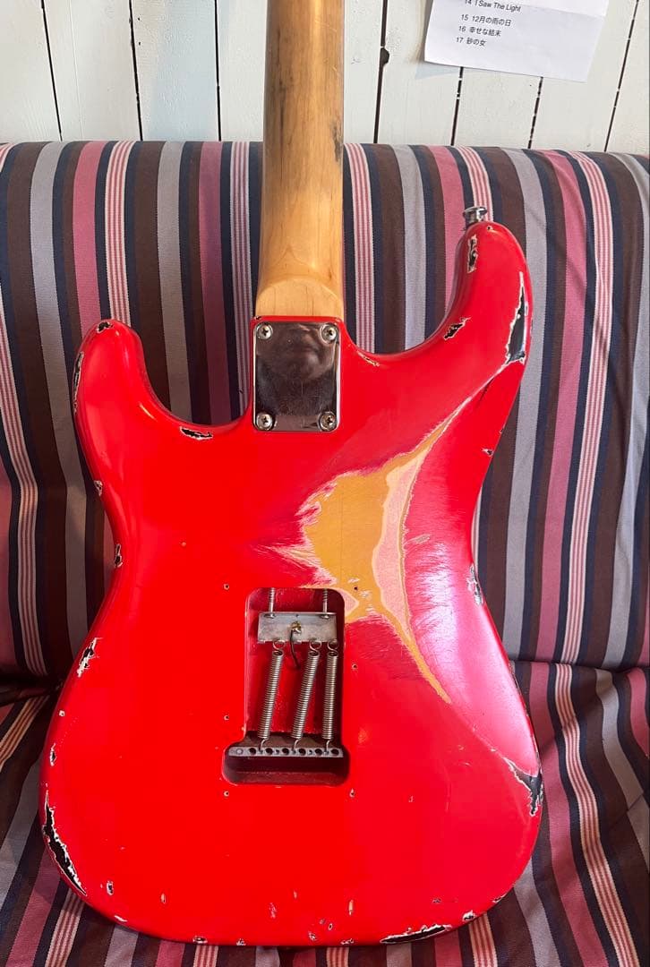メーカー不明Stratocaster フィエスタレッド　レリック加工