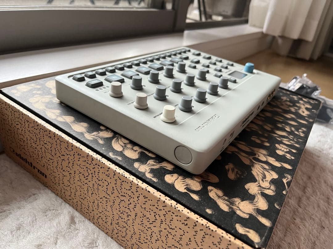 Elektron Model:cycles グルーヴボックス エレクトロン