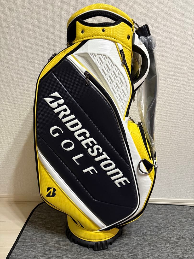 【新品未使用】安田祐香さんサイン入り　キャディバッグ ツアーレプリカモデル