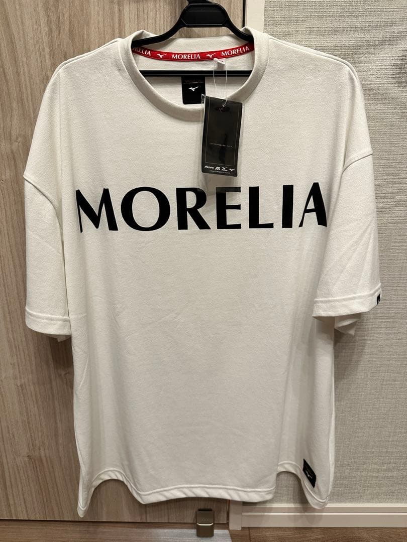 MIZUNO フットボール モレリア 35th BIG Tシャツ
