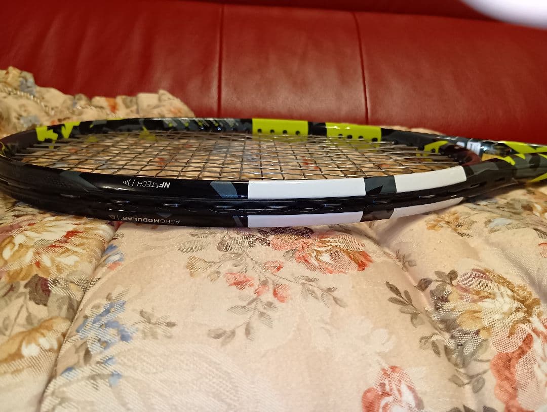 ★美品★ バボラ　ピュアアエロ　Babolat pure aero G3