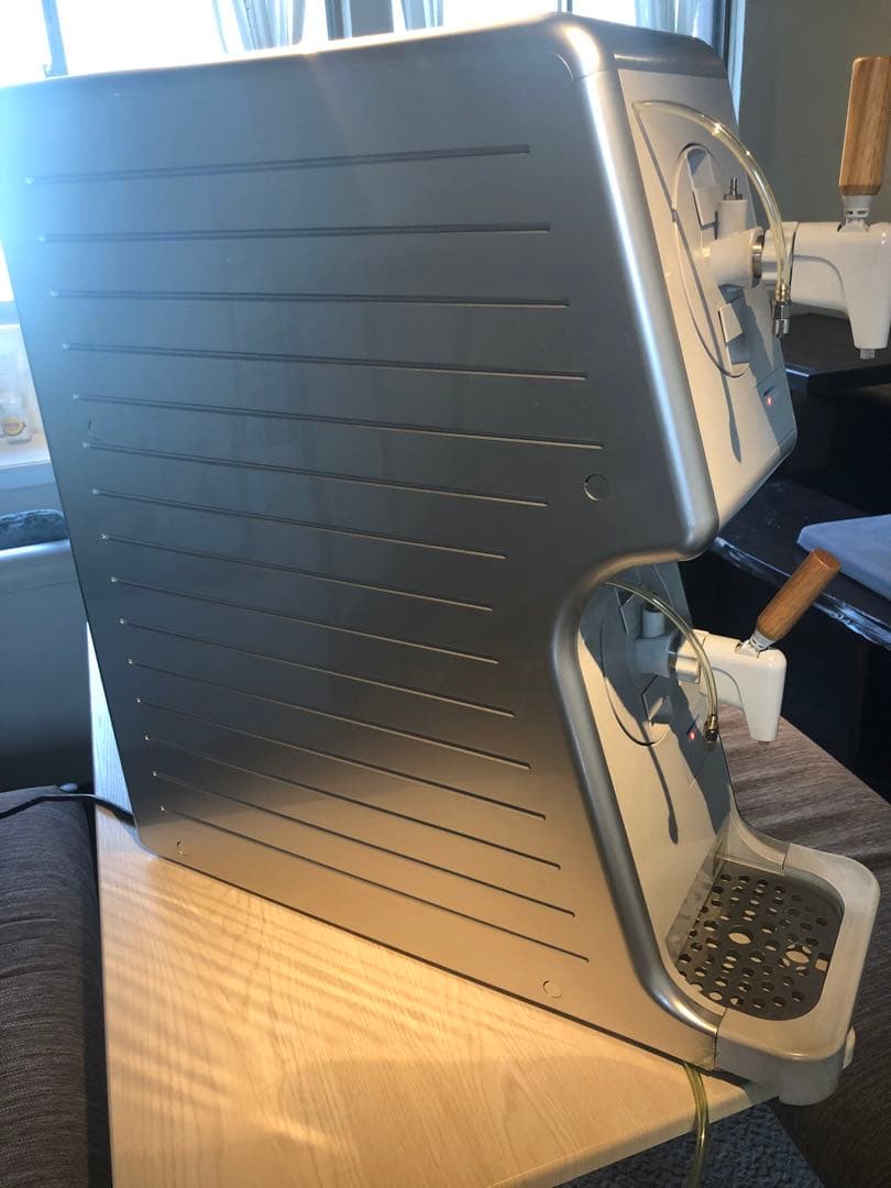 キリン ビールサーバー TAPPYカードリッジ式ディスペンサーTPY-Y201