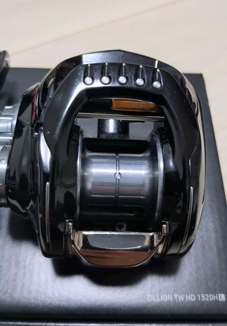 ダイワ　18ジリオン TW HD HL