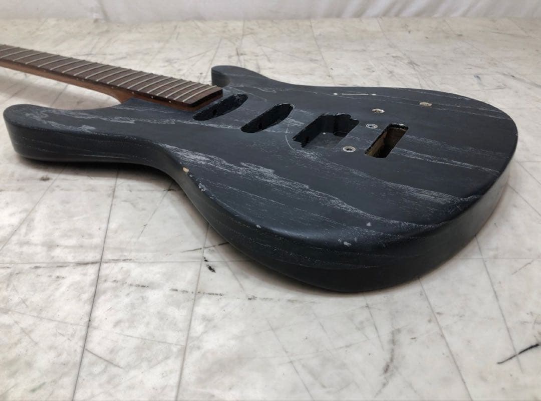 Sago Sonia セミオーダー ボディネック