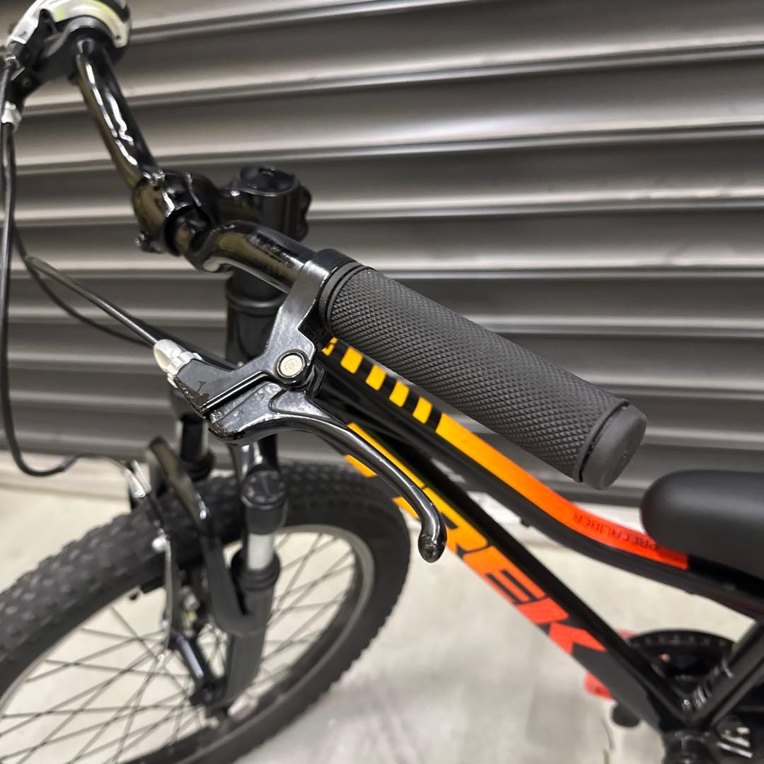 トレック　『PRECALIBER 20』　ブラック／オレンジ