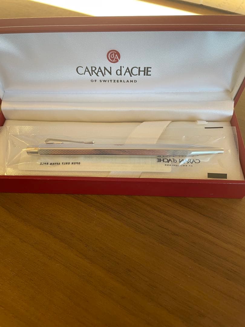 新品未使用CARAN d’ACHEエクリドール アルルカン ロジウム ボールペン