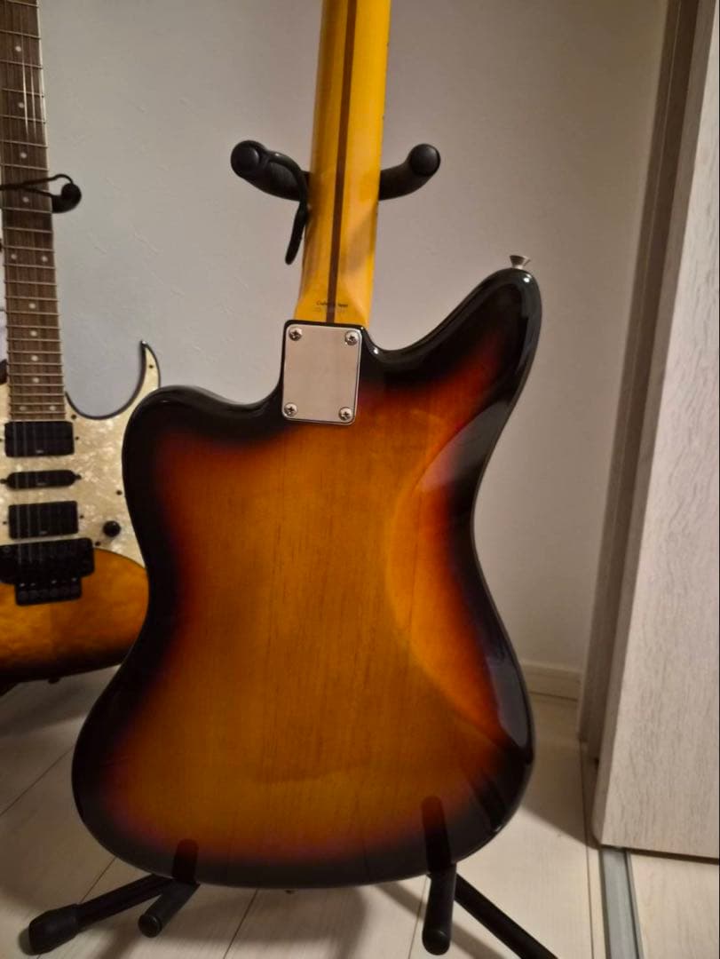 カクレクマノミ　Fender Jaguar Special