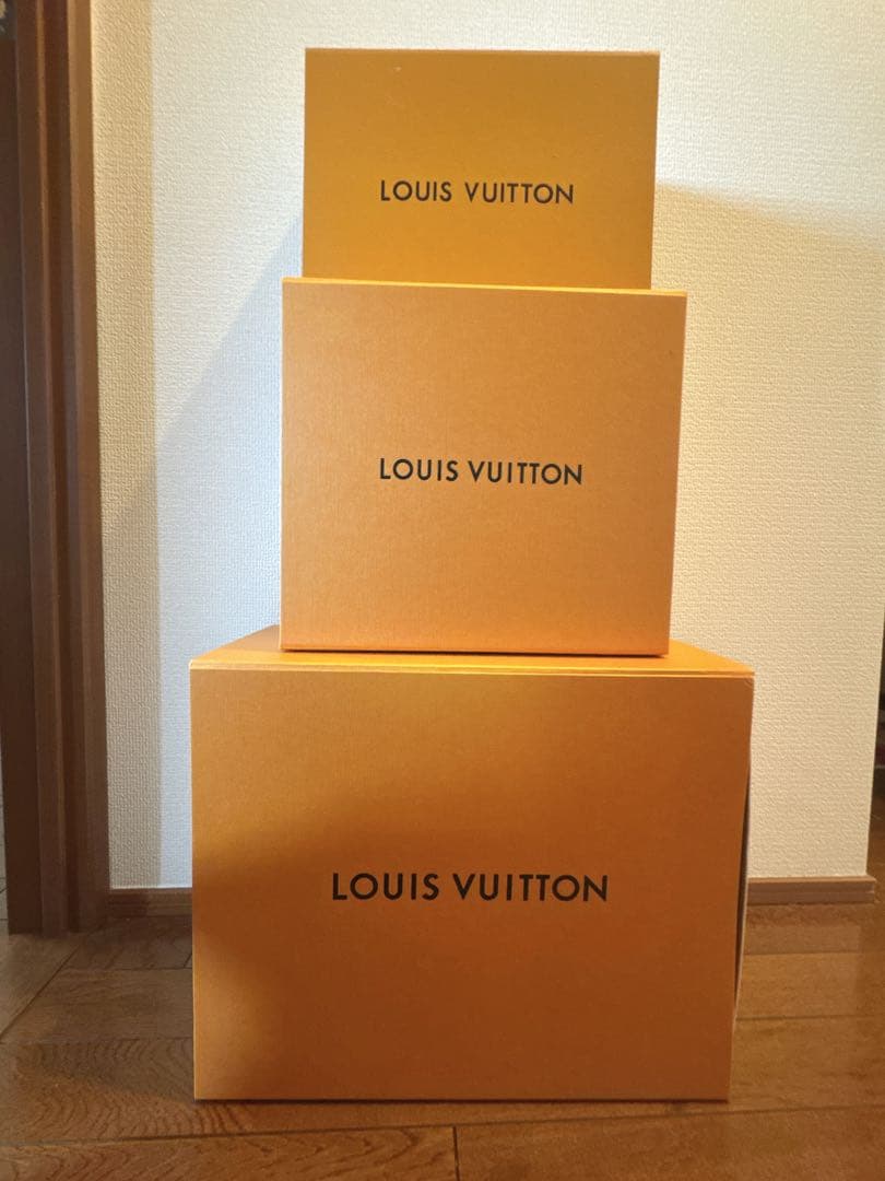 ヴィトン 箱 ( 特大 大 中 )