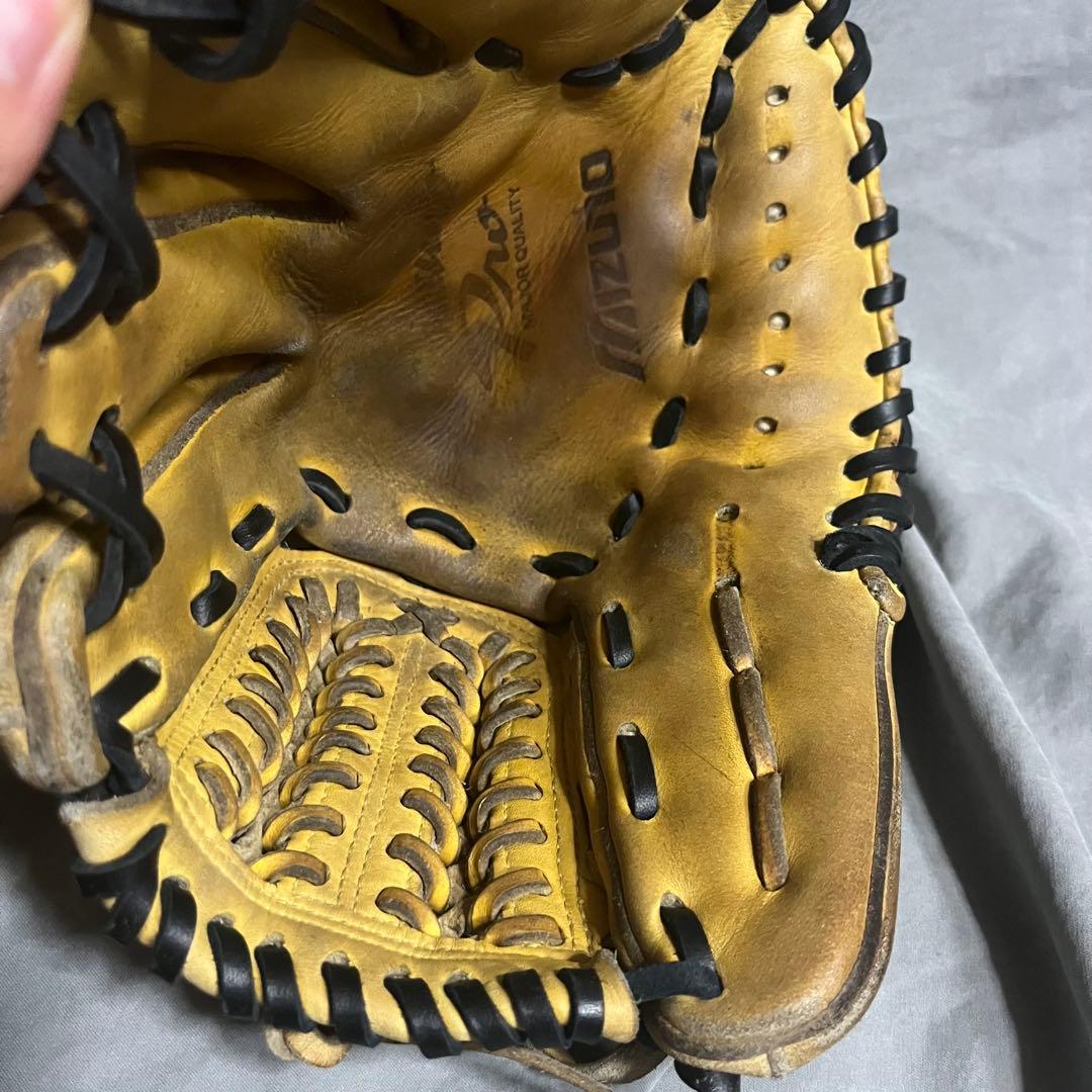 ミズノプロ　硬式内野手用グラブ
